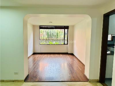 Apartamento de 3 alcobas en venta en Virrey Chico, Bogotá, 143 m² · foto 4 de 20