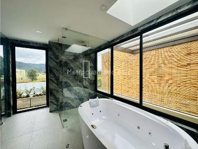 Casa de 5 alcobas en venta en Chia, Chía, 430 m² · foto 4 de 20