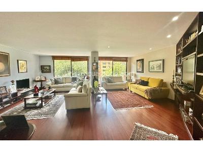 Apartamento de 3 alcobas en venta en Rosales Alto, Bogotá, 167 m² · foto 6 de 20
