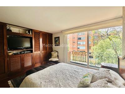 Apartamento de 3 alcobas en venta en Rosales Alto, Bogotá, 167 m² · foto 7 de 20