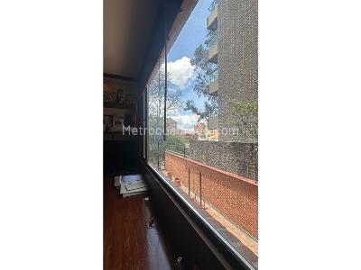 Apartamento de 3 alcobas en venta en Rosales Alto, Bogotá, 167 m² · foto 16 de 20