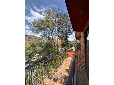 Apartamento de 3 alcobas en venta en Rosales Alto, Bogotá, 167 m² · foto 19 de 20