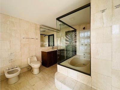 Apartamento de 4 alcobas en venta en Refugio Bajo, Bogotá, 400 m² · foto 4 de 20