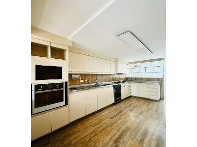 Apartamento de 4 alcobas en venta en Refugio Bajo, Bogotá, 400 m² · foto 8 de 20