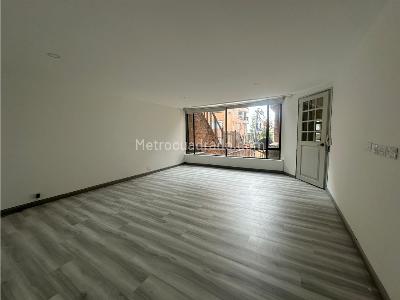 Apartamento de 4 alcobas en venta en Refugio Bajo, Bogotá, 400 m² · foto 10 de 20
