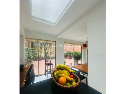 Apartamento de 3 alcobas en venta en Rosales Bajo, Bogotá, 360 m² · foto 17 de 20