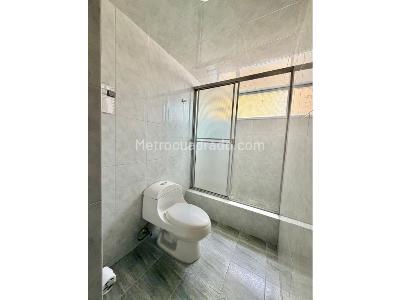 Apartamento de 3 alcobas en venta en Rosales Bajo, Bogotá, 181 m² · foto 7 de 20