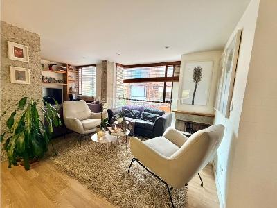 Apartamento de 2 alcobas en venta en Rosales Bajo, Bogotá, 84 m² · foto 4 de 20