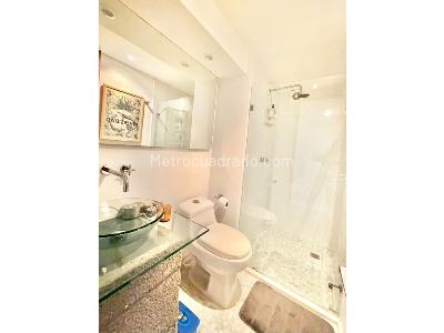 Apartamento de 2 alcobas en venta en Rosales Bajo, Bogotá, 84 m² · foto 9 de 20