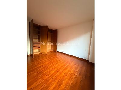 Apartamento en arriendo en Chico Museo, Bogotá · foto 8 de 20