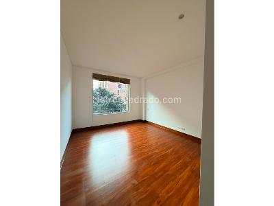 Apartamento en arriendo en Chico Museo, Bogotá · foto 9 de 20
