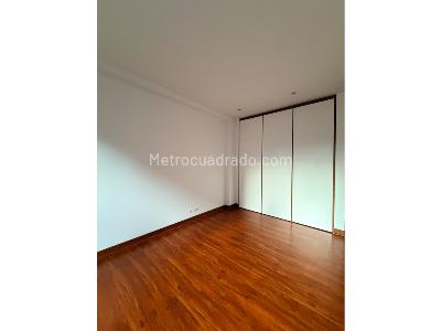 Apartamento en arriendo en Chico Museo, Bogotá · foto 14 de 20