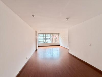 Apartamento de 2 alcobas en arriendo en Rosales Bajo, Bogotá, 83 m² · foto 10 de 20
