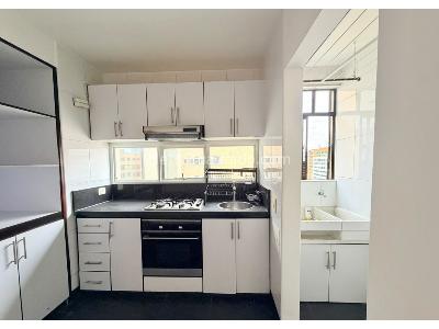 Apartamento de 2 alcobas en arriendo en Rosales Bajo, Bogotá, 83 m² · foto 11 de 20