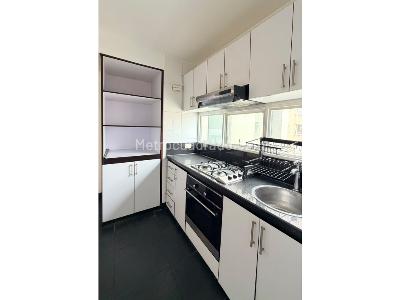 Apartamento de 2 alcobas en arriendo en Rosales Bajo, Bogotá, 83 m² · foto 5 de 20