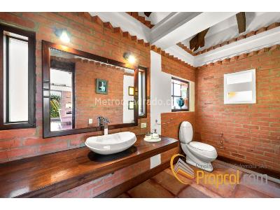 Casa de 4 alcobas en venta en Guaymaral, Chía, 1204 m² · foto 8 de 20