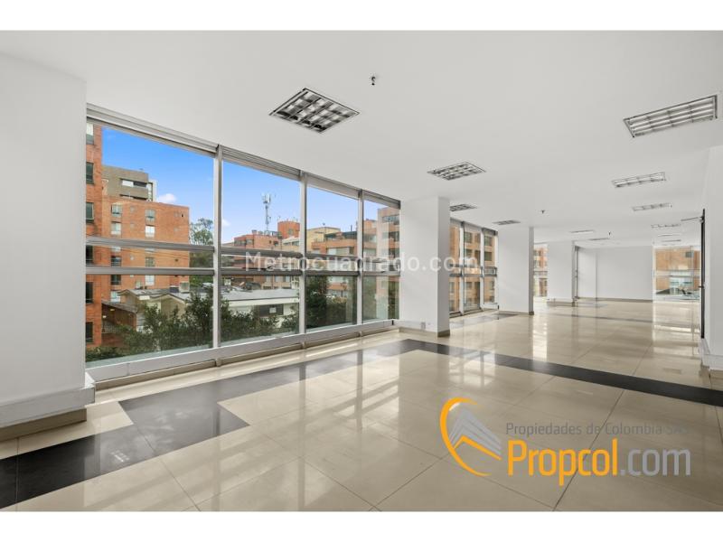 Edificio de Oficinas en Arriendo, Chico, Bogotá D.C. - Más