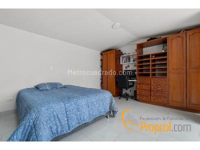 Casa de 5 alcobas en arriendo en El Batán, Bogotá, 350 m² · foto 7 de 13