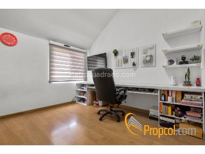 Casa de 5 alcobas en arriendo en El Batán, Bogotá, 350 m² · foto 10 de 13