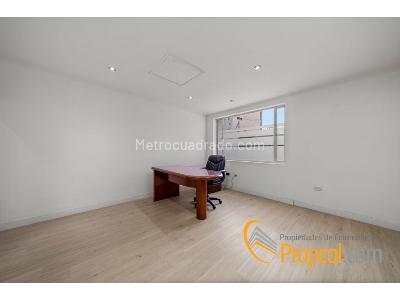 Casa de 5 alcobas en venta en Puente Largo, Bogotá, 887 m² · foto 7 de 16