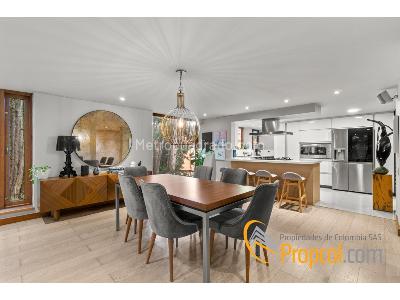 Apartamento en venta en Chico, Bogotá · foto 2 de 17