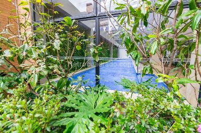 Apartamento de 3 alcobas en venta en Chico Reservado, Bogotá, 256 m² · foto 2 de 20