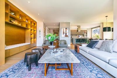 Apartamento de 3 alcobas en venta en Chico Reservado, Bogotá, 256 m² · foto 4 de 20