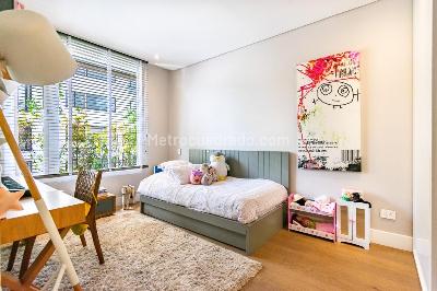 Apartamento de 3 alcobas en venta en Chico Reservado, Bogotá, 256 m² · foto 14 de 20