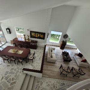 Casa de 4 alcobas en venta en El Vergel, Ibagué, 362 m² · foto 4 de 20