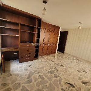 Casa de 4 alcobas en venta en El Vergel, Ibagué, 362 m² · foto 13 de 20