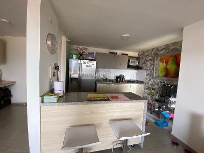 Apartamento de 3 alcobas en venta en Aparco, Ibagué, 92 m² · foto 4 de 15