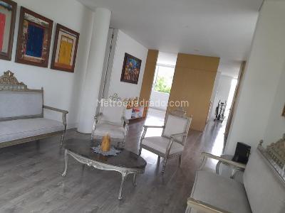 Casa de 3 alcobas en venta en El Vergel, Ibagué, 311 m² · foto 9 de 20