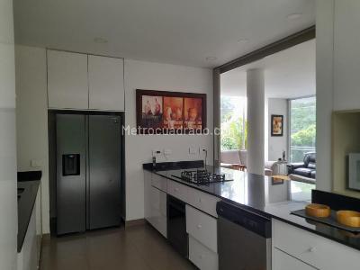 Casa de 3 alcobas en venta en El Vergel, Ibagué, 311 m² · foto 11 de 20