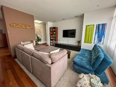 Apartamento de 4 alcobas en venta en Chico Reservado, Bogotá, 400 m² · foto 5 de 15