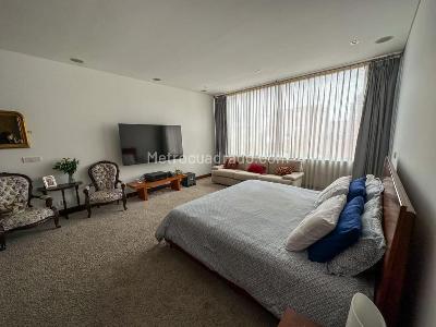Apartamento de 4 alcobas en venta en Chico Reservado, Bogotá, 400 m² · foto 9 de 15