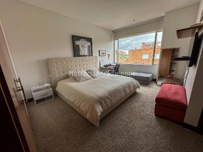 Apartamento de 4 alcobas en venta en Chico Reservado, Bogotá, 400 m² · foto 10 de 15