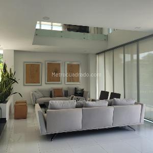 Casa de 4 alcobas en venta en El Vergel, Ibagué, 392 m² · foto 9 de 20