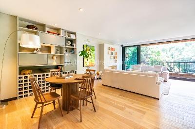 Apartamento de 2 alcobas en venta en Chico Reservado, Bogotá, 244 m² · foto 5 de 17