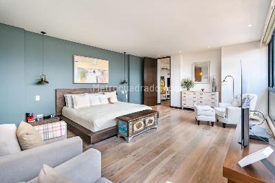 Apartamento de 2 alcobas en venta en Chico Reservado, Bogotá, 244 m² · foto 9 de 17