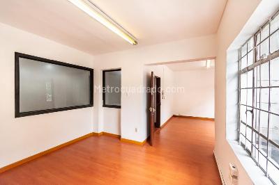 Casa en venta en Quinta Camacho, Bogotá · foto 8 de 20