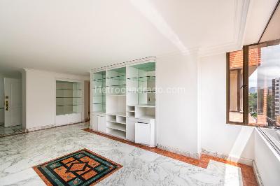 Apartamento en venta en Santa Barbara, Bogotá · foto 11 de 20