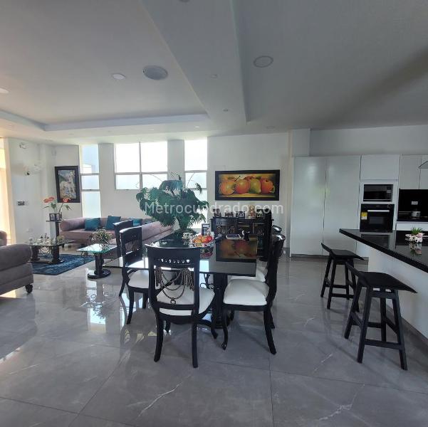 Casa en Venta, El Totumo, Ibagué - Mehr