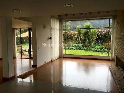 Casa de 4 alcobas en venta en Hacienda San Simon, Bogotá, 324 m² · foto 3 de 20
