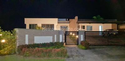 Casa de 5 alcobas en venta en Picaleña, Ibagué, 1350 m² · foto 9 de 11