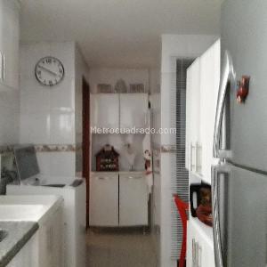 Apartamento de 3 alcobas en venta en La Pola, Ibagué, 170 m² · foto 13 de 20