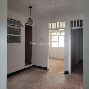 Casa de 5 alcobas en venta en El Carmen, Ibagué, 253 m² · foto 16 de 20