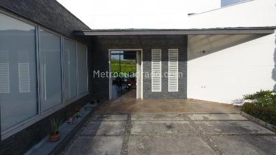 Casa de 5 alcobas en venta en Hacienda Las Victorias, Ibagué, 1385 m² · foto 11 de 15
