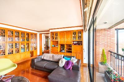 Apartamento de 3 alcobas en venta en Los Rosales, Bogotá, 280 m² · foto 5 de 20