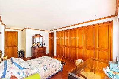 Apartamento de 3 alcobas en venta en Los Rosales, Bogotá, 280 m² · foto 8 de 20
