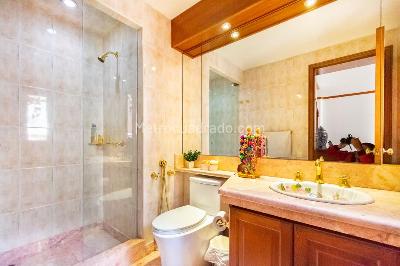 Apartamento de 3 alcobas en venta en Los Rosales, Bogotá, 280 m² · foto 17 de 20